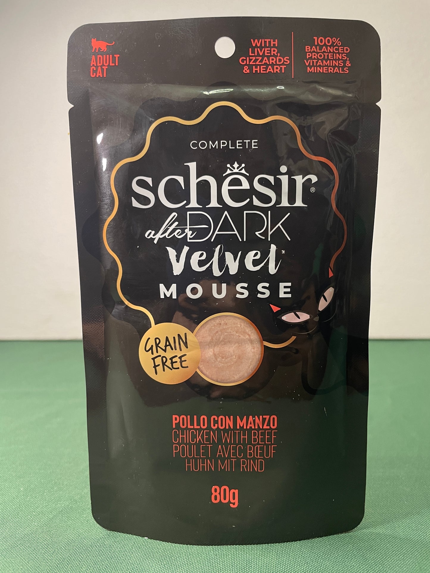 Schesir - Bustine di Umido Completo in Mousse Vellutata Senza Cereali per Gatti Adulti 80g