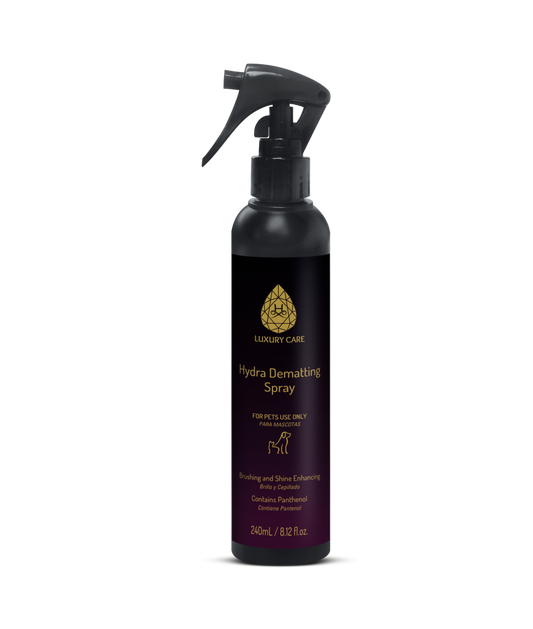 spray districante cani, spray districante gatti, spray snodante pelo animali, spray lucidante pelo cane e gatto, spray anti-crespo cani gatti, spray con D-pantenolo manto lucente, cura del pelo cane e gatto, spray districante cane, spray districante gatto