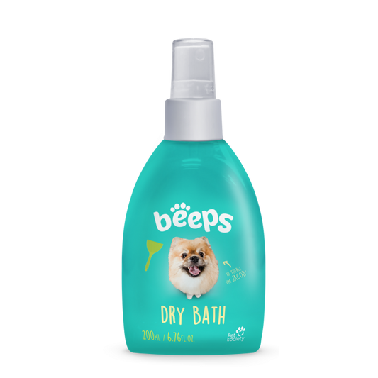 spray lucidante cani e gatti, spray districante pelo cane gatto, spray elimina odori animali, spray pulizia rapida cane gatto, spray profumante e detergente animali